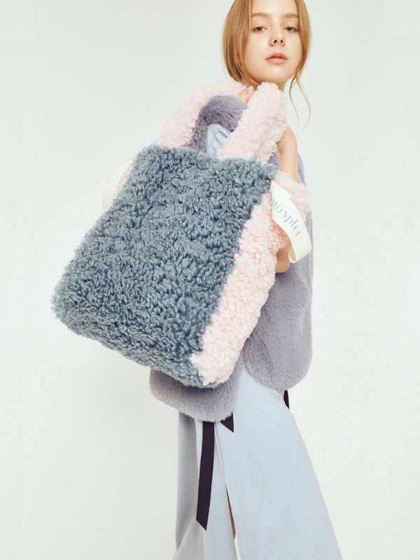 FAUX FUR PHRYNE ECO BAG_BABY BLUE & BABY PINK