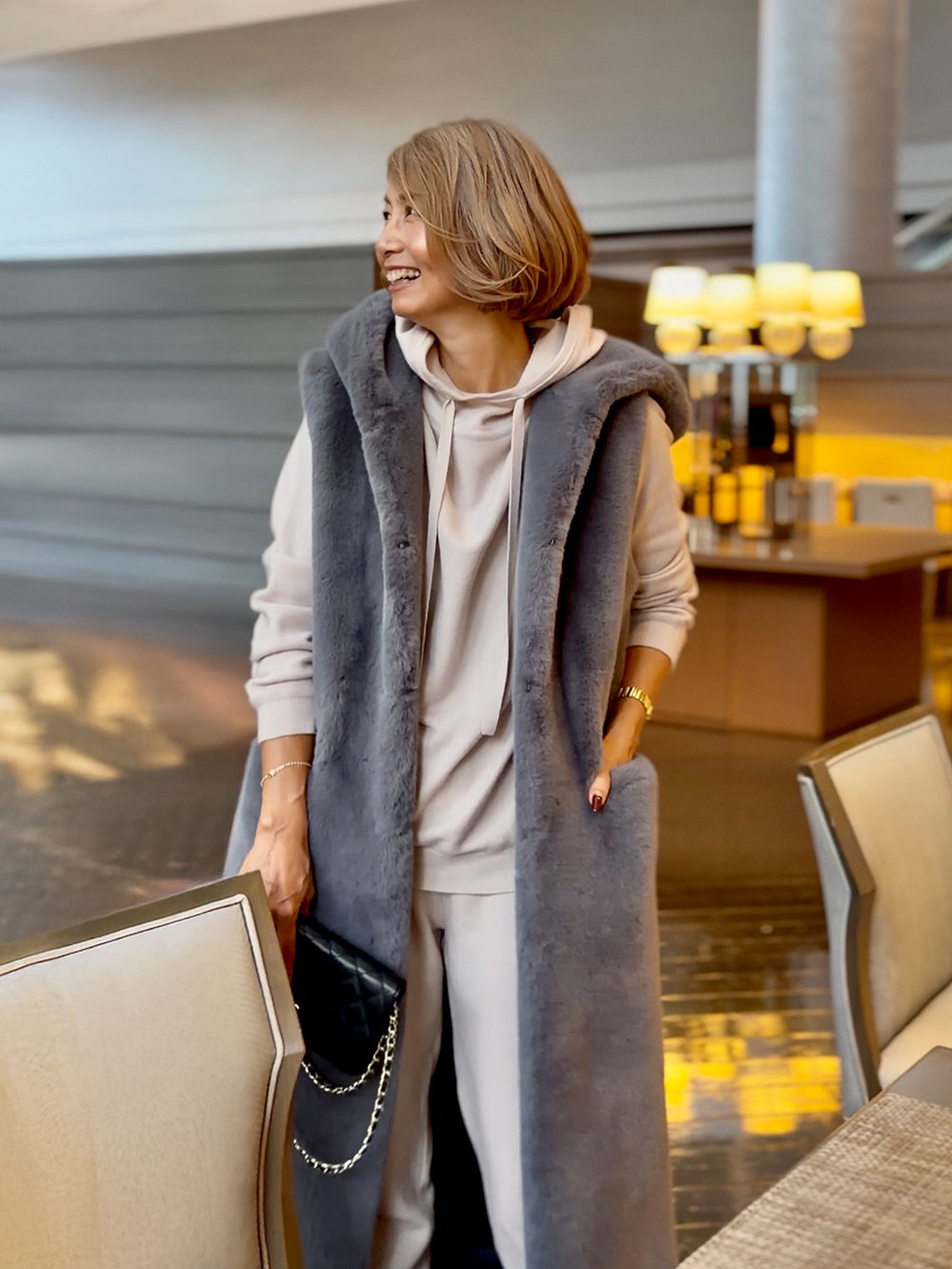 [REIKO] FAUX FUR LAON HOODED MAXI VEST