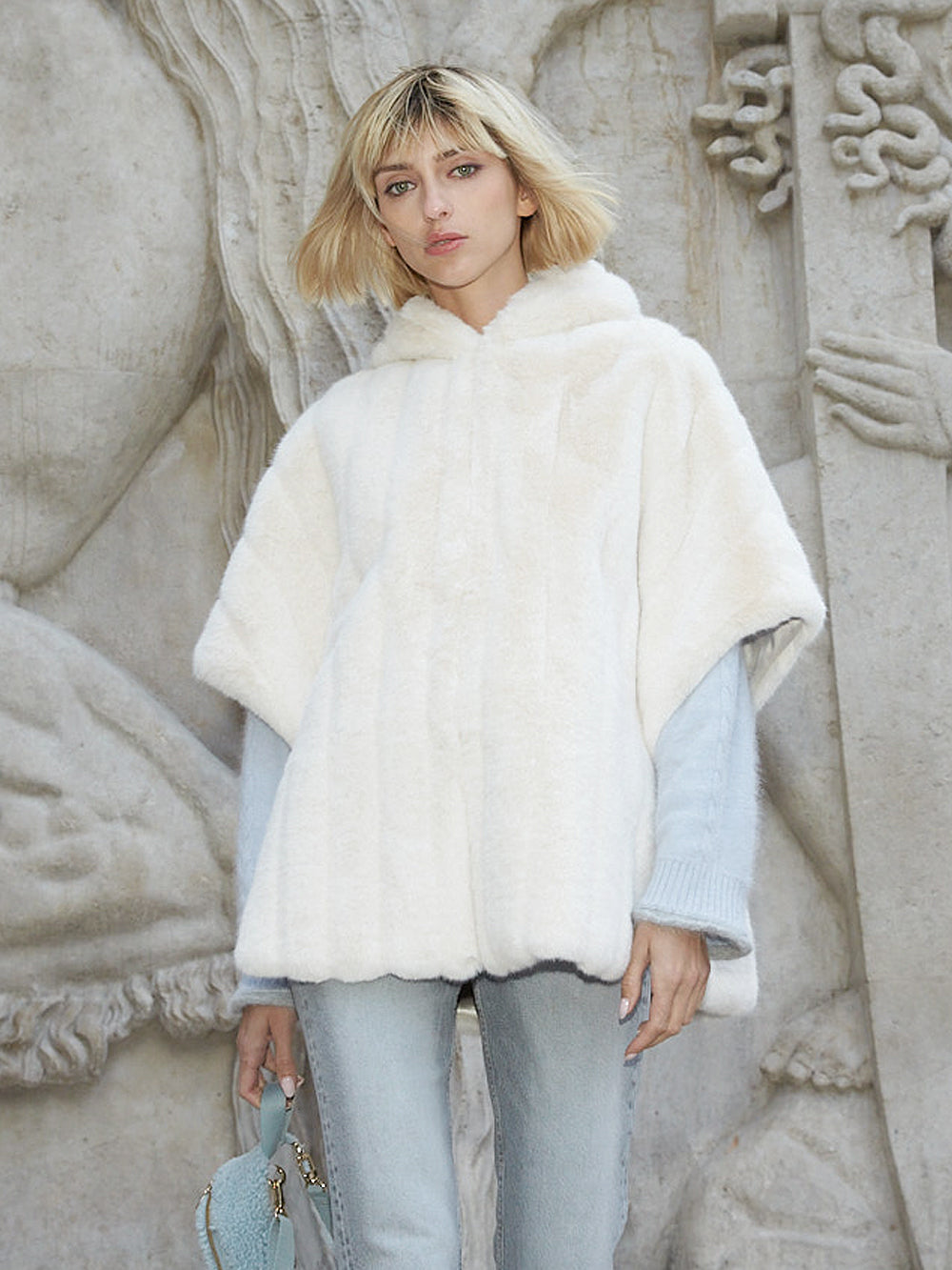FAUX FUR HE HOODED PONCHO