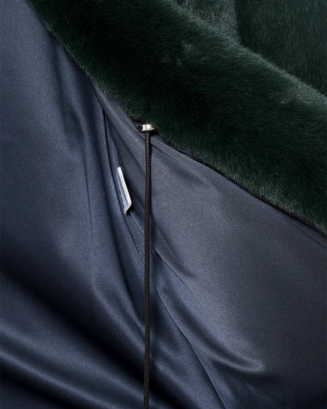 [SIGNATURE LINE] FAUX FUR LAON HOODED MAXI COAT